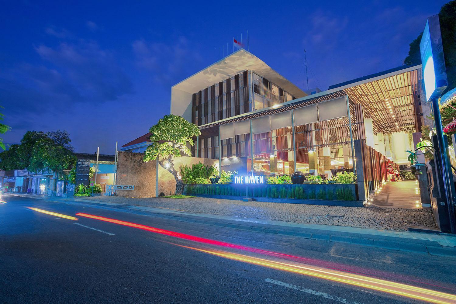 The Haven Bali Seminyak Hotel Exterior photo